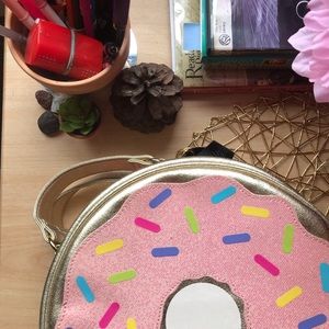 Betsy johnson donut purse